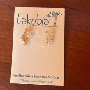 Takobia cat earrings